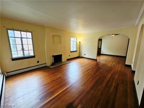 18313 Newell Road Shaker Heights OH 44122