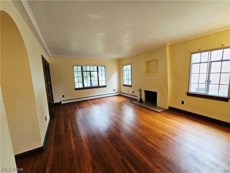 18313 Newell Road Shaker Heights OH 44122
