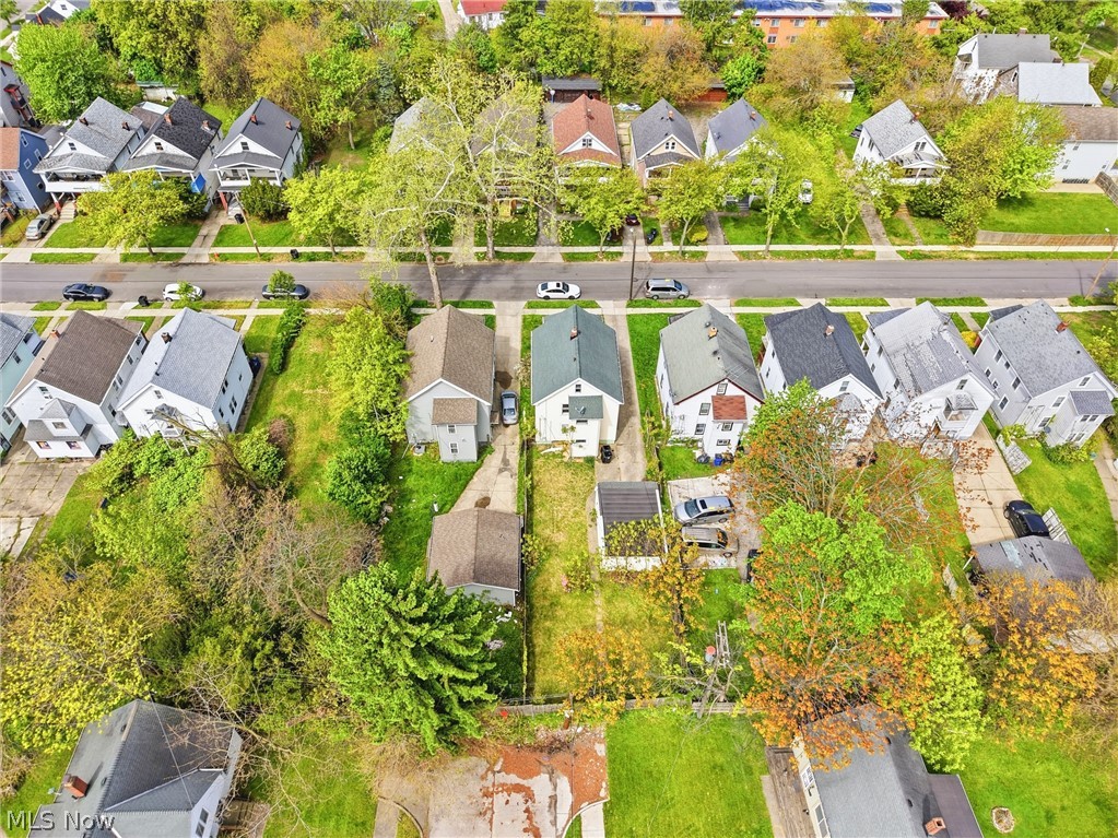 515 E 143rd Street Cleveland OH 44110