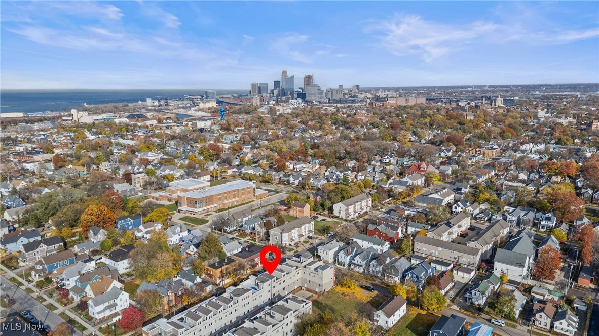 5707 Bridge Avenue Cleveland OH 44102