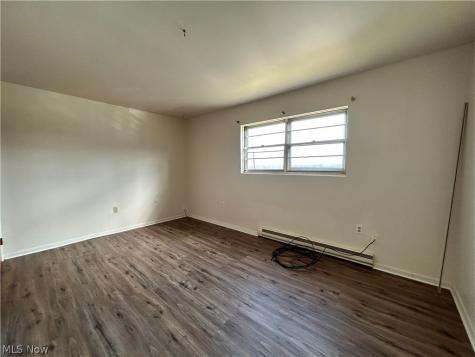 407 Colonial Drive Steubenville OH 43952
