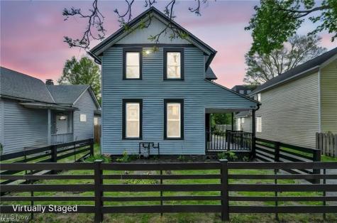 1812 Brevier Avenue Cleveland OH 44113