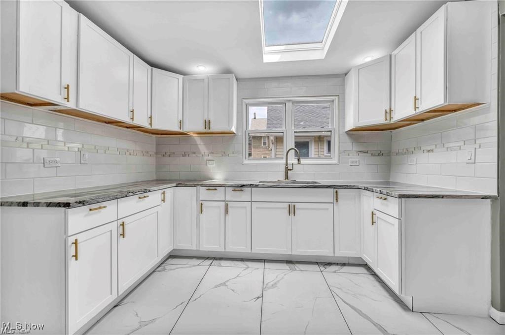 1812 Brevier Avenue Cleveland OH 44113