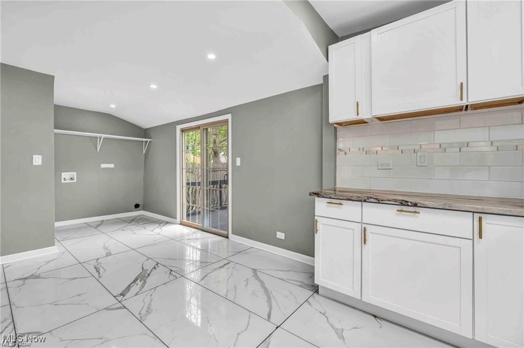 1812 Brevier Avenue Cleveland OH 44113