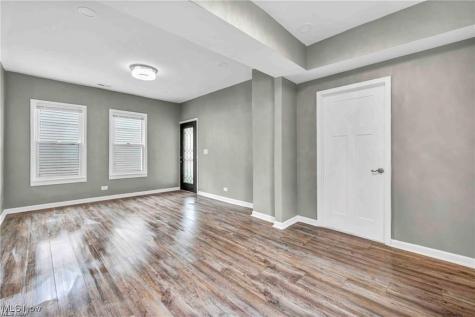 1812 Brevier Avenue Cleveland OH 44113