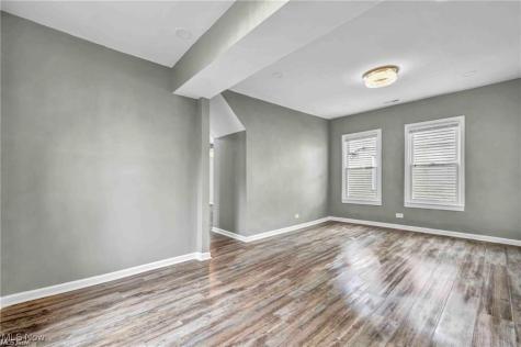1812 Brevier Avenue Cleveland OH 44113