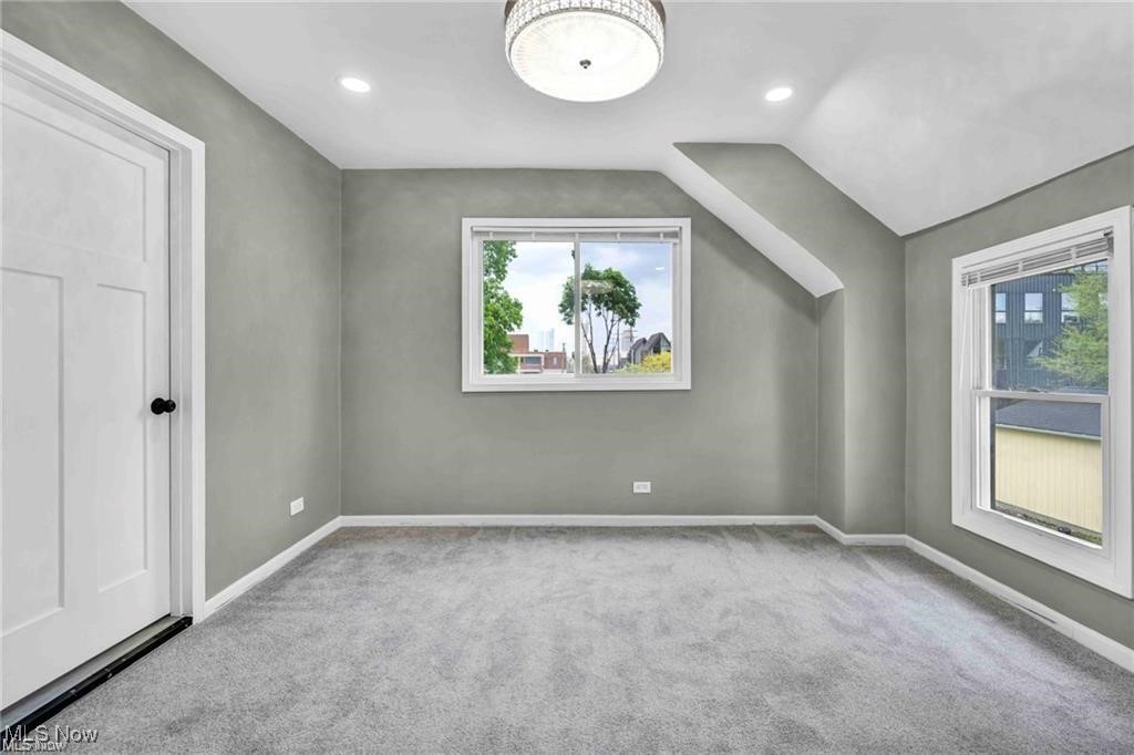 1812 Brevier Avenue Cleveland OH 44113