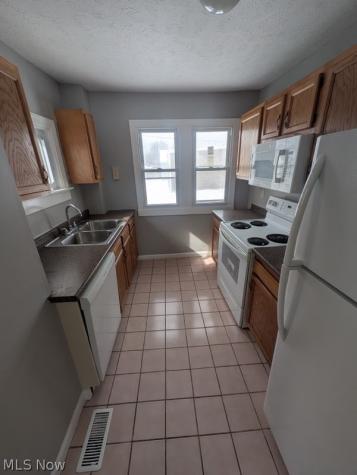 19450 Mccracken Road Maple Heights OH 44137