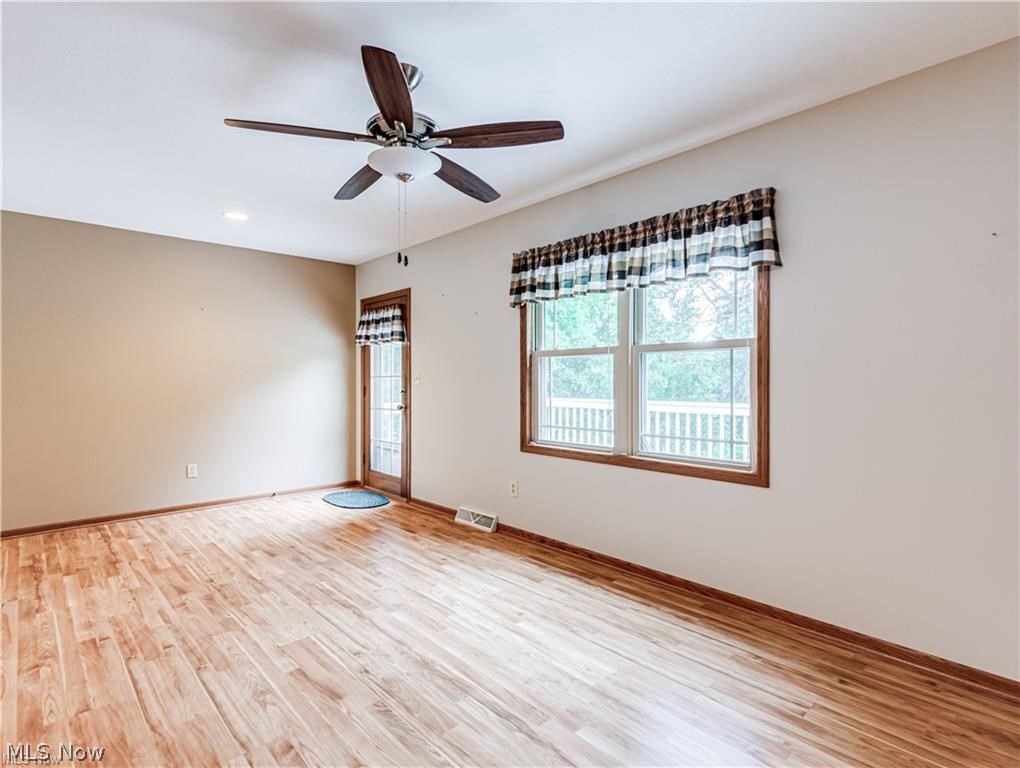 893 West Street Wadsworth OH 44281