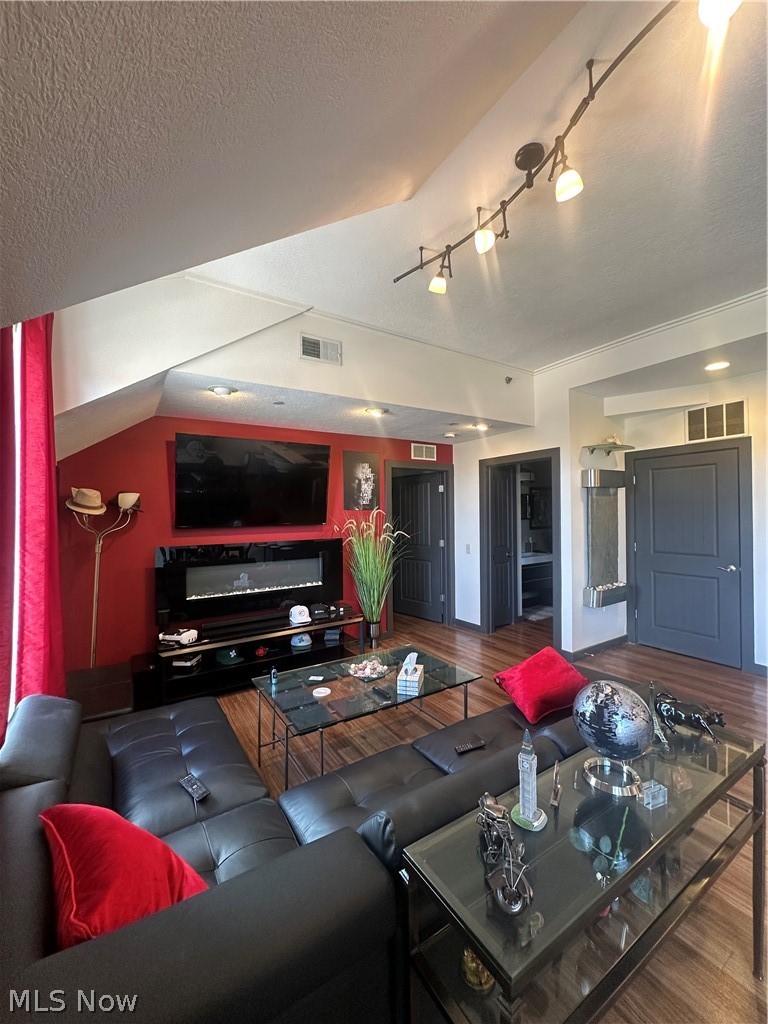 1846 Front Street Cuyahoga Falls OH 44221