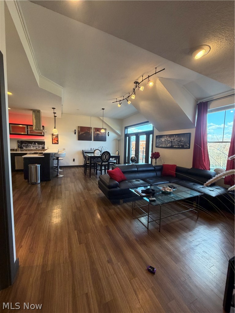 1846 Front Street Cuyahoga Falls OH 44221