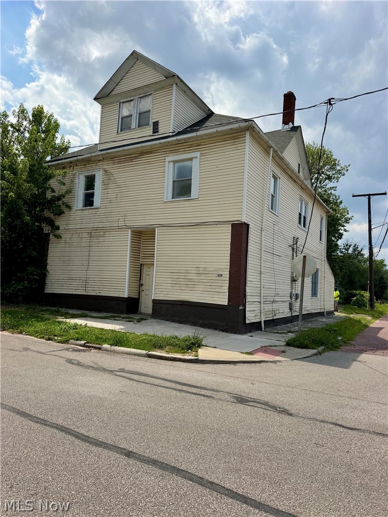 3654 E 53rd Street Cleveland OH 44105
