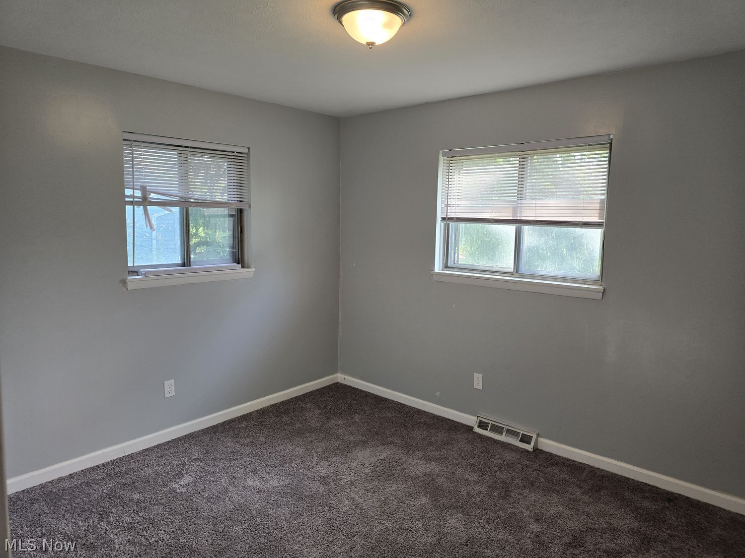 17253 Howe Road Strongsville OH 44136