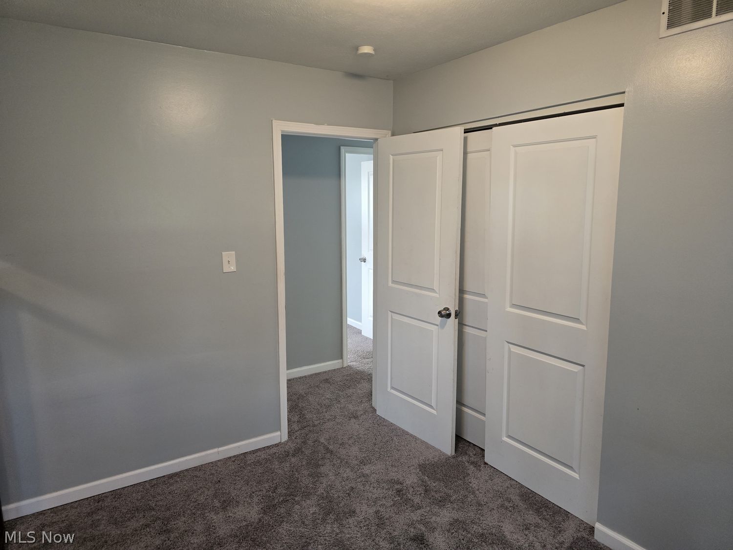 17253 Howe Road Strongsville OH 44136