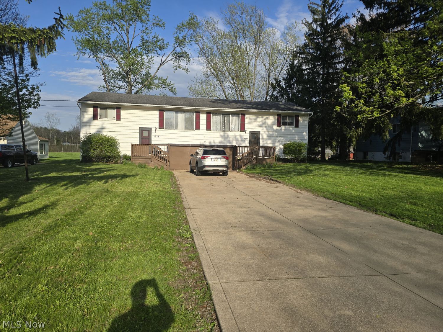 17253 Howe Road Strongsville OH 44136