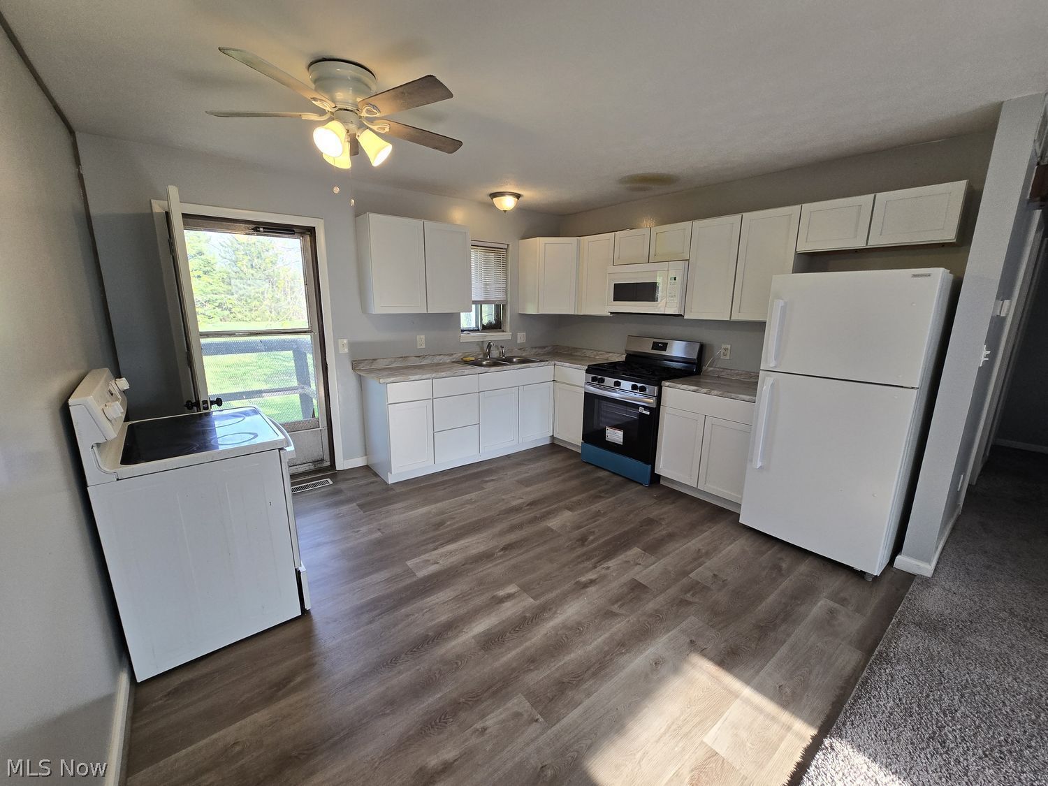 17253 Howe Road Strongsville OH 44136