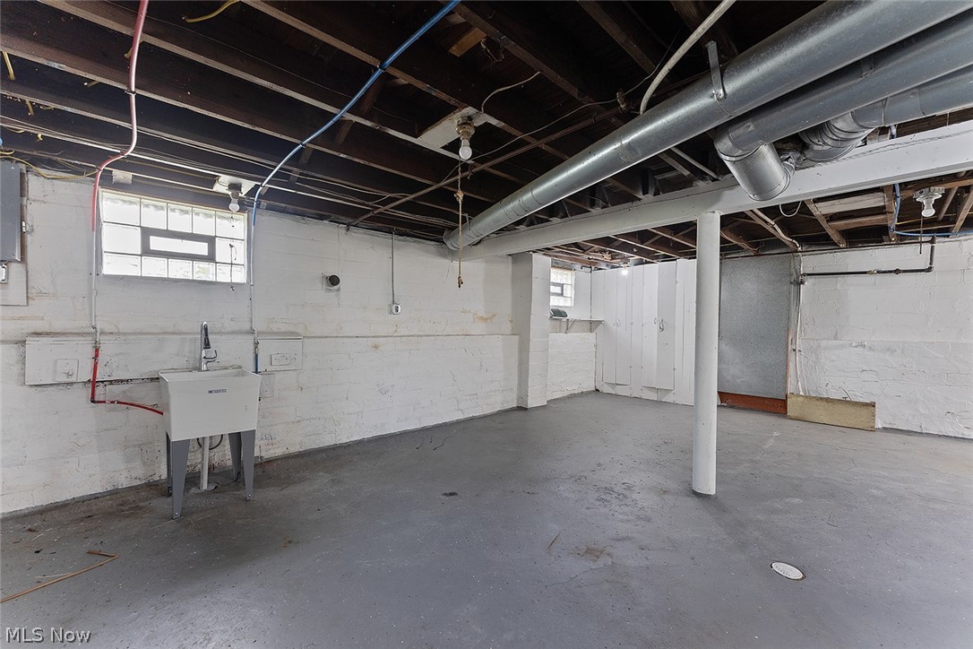 3790 W 116th Street Cleveland OH 44111