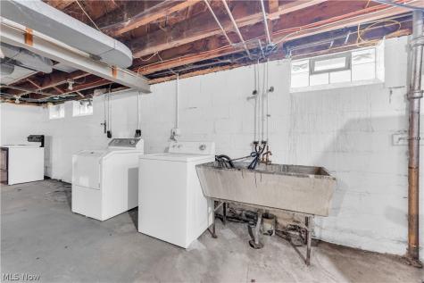 3819 W 137th Street Cleveland OH 44111