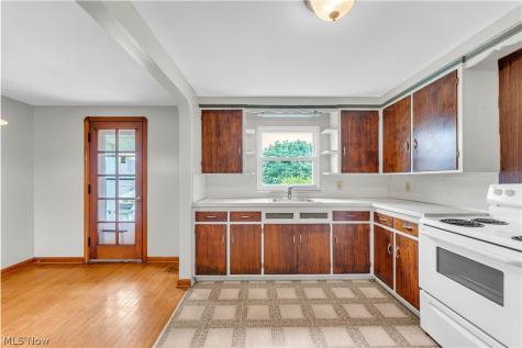 3819 W 137th Street Cleveland OH 44111