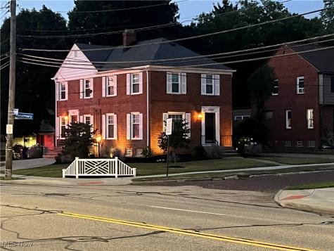 15220 Rosemary Avenue Cleveland OH 44111