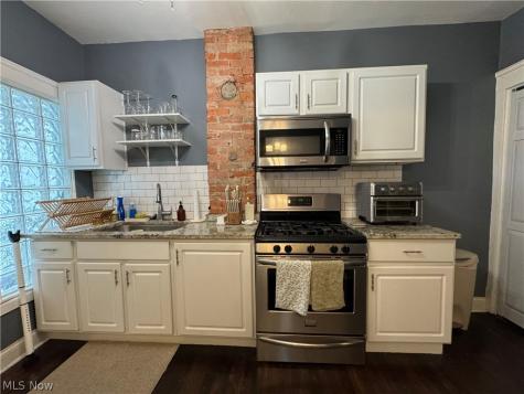 4411 John Avenue Cleveland OH 44113