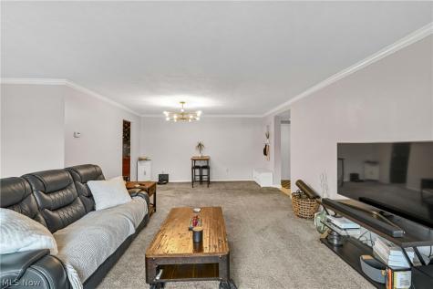 12500 Edgewater Drive Lakewood OH 44107