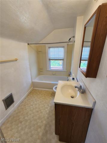 2859 Avondale Avenue Cleveland Heights OH 44118