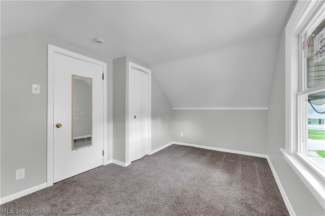 26980 Drakefield Avenue Euclid OH 44132