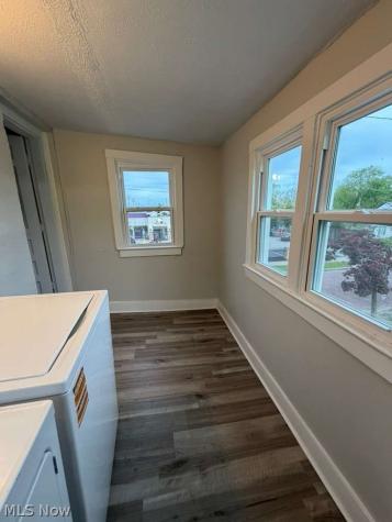 4106 Lee Road Cleveland OH 44128