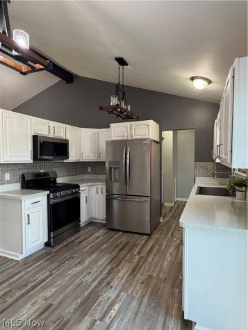 13187 Yager Drive Strongsville OH 44149