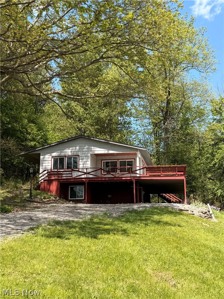 71 E Mohawk Drive Malvern OH 44644