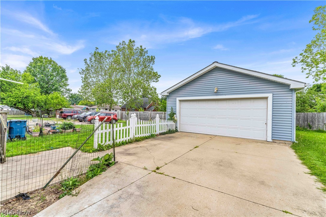 1218 W 24th Street Lorain OH 44052