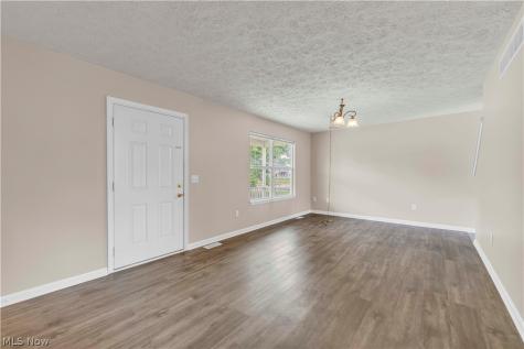 1218 W 24th Street Lorain OH 44052
