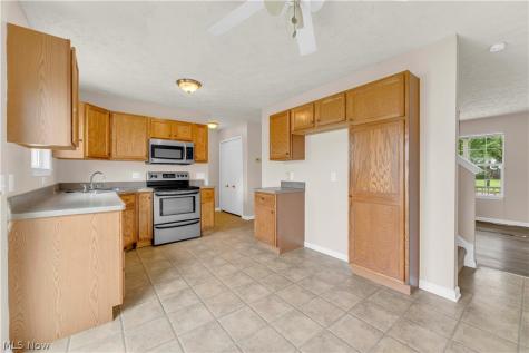 1218 W 24th Street Lorain OH 44052