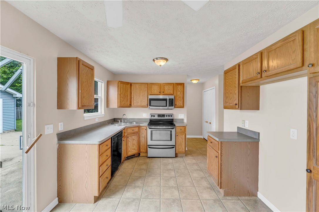 1218 W 24th Street Lorain OH 44052