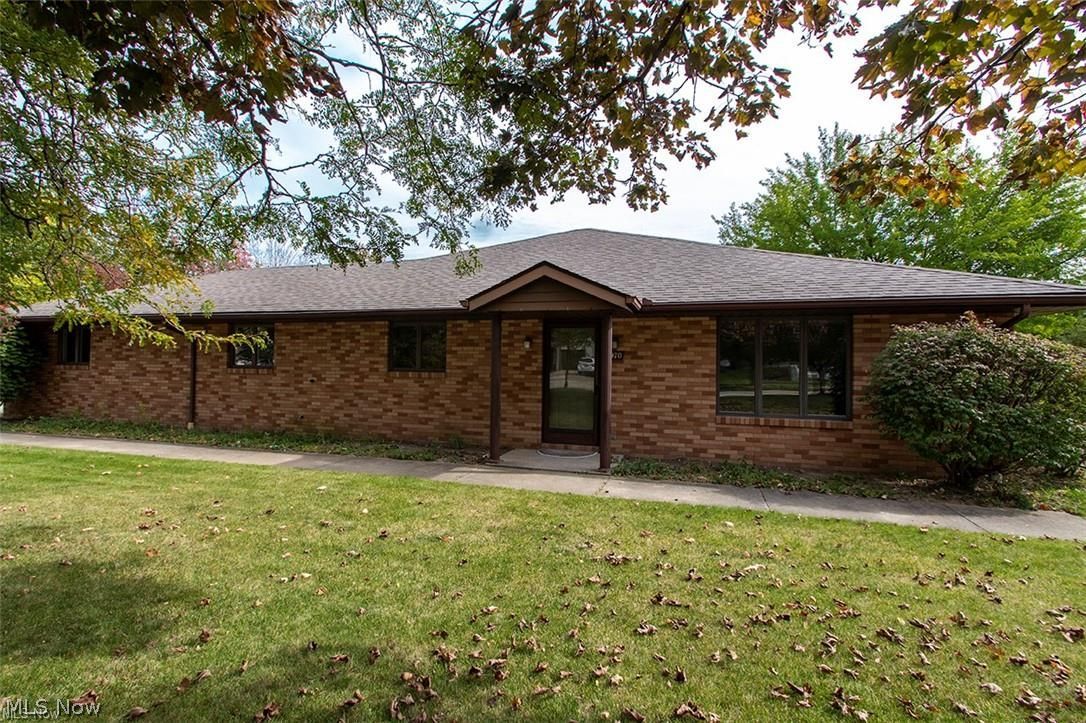 970 N Huntington Street Medina OH 44256