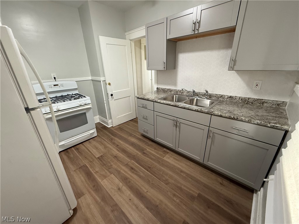 13421 Ashburton Cleveland OH 44110