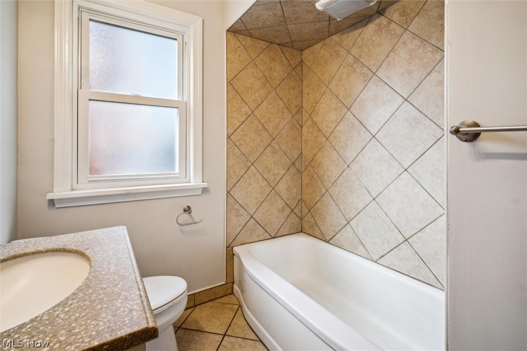 4105 Bluestone Road Cleveland Heights OH 44121