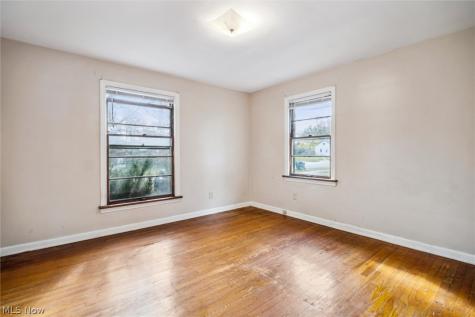 4105 Bluestone Road Cleveland Heights OH 44121