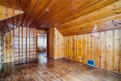4105 Bluestone Road Cleveland Heights OH 44121