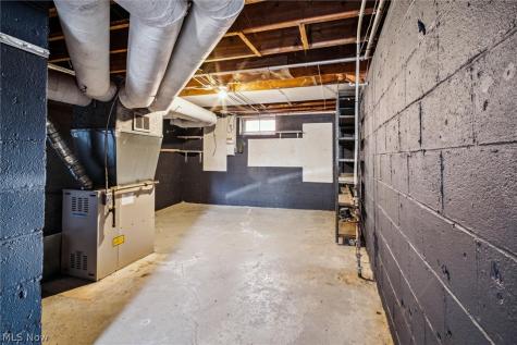 4105 Bluestone Road Cleveland Heights OH 44121