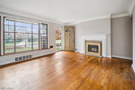 4105 Bluestone Road Cleveland Heights OH 44121