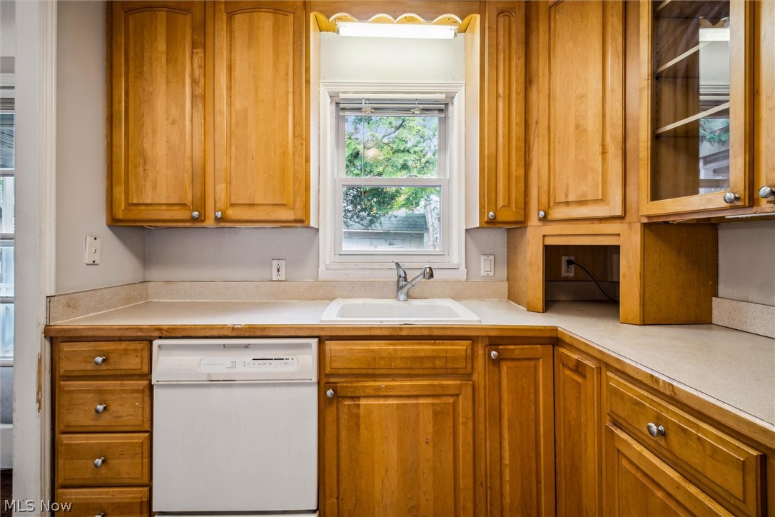 4105 Bluestone Road Cleveland Heights OH 44121
