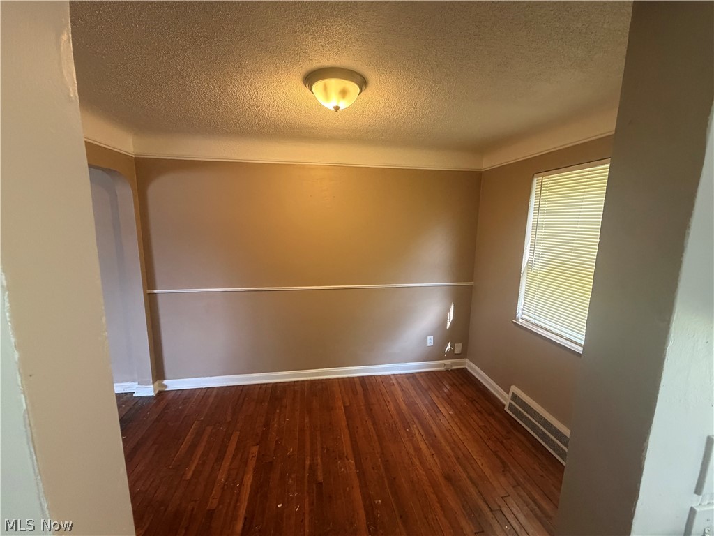 20470 Lakeshore Boulevard Euclid OH 44123