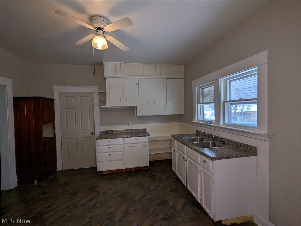 19314 Cherokee Avenue Cleveland OH 44119
