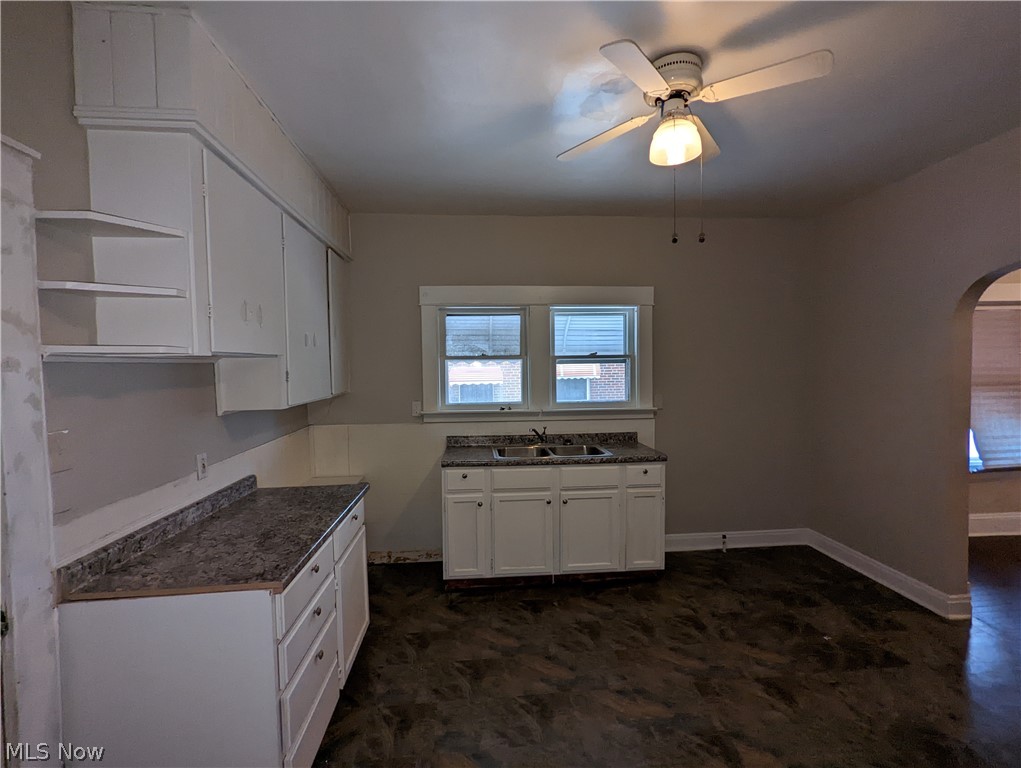 19314 Cherokee Avenue Cleveland OH 44119