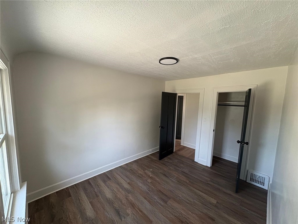 1447 E 195th Street Euclid OH 44117