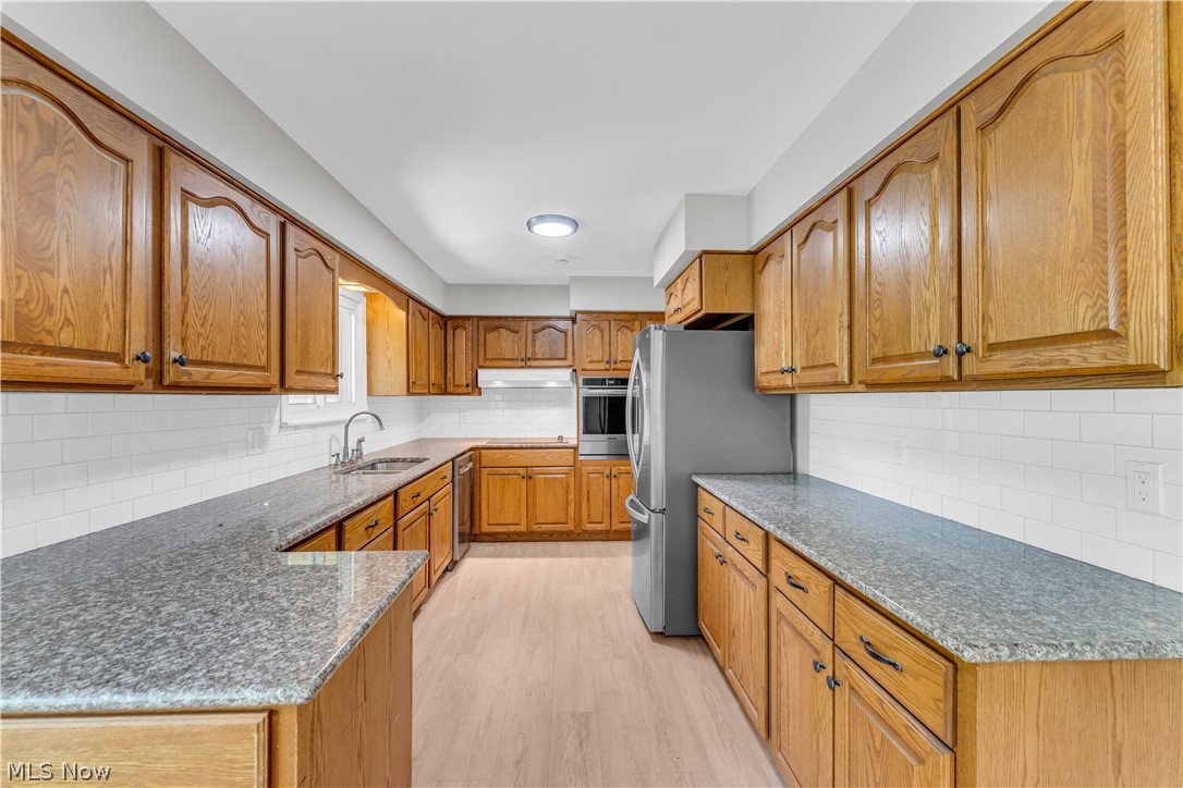 1183 Romayne Drive Akron OH 44313