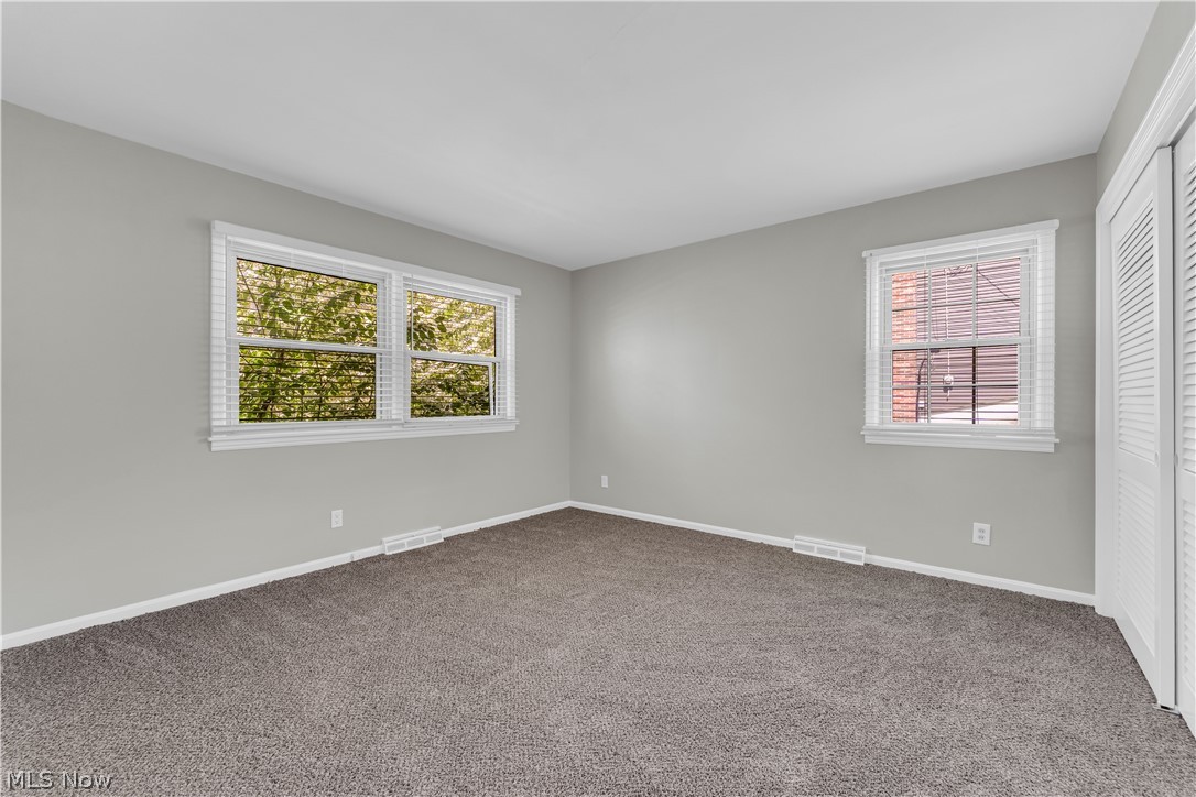 1183 Romayne Drive Akron OH 44313