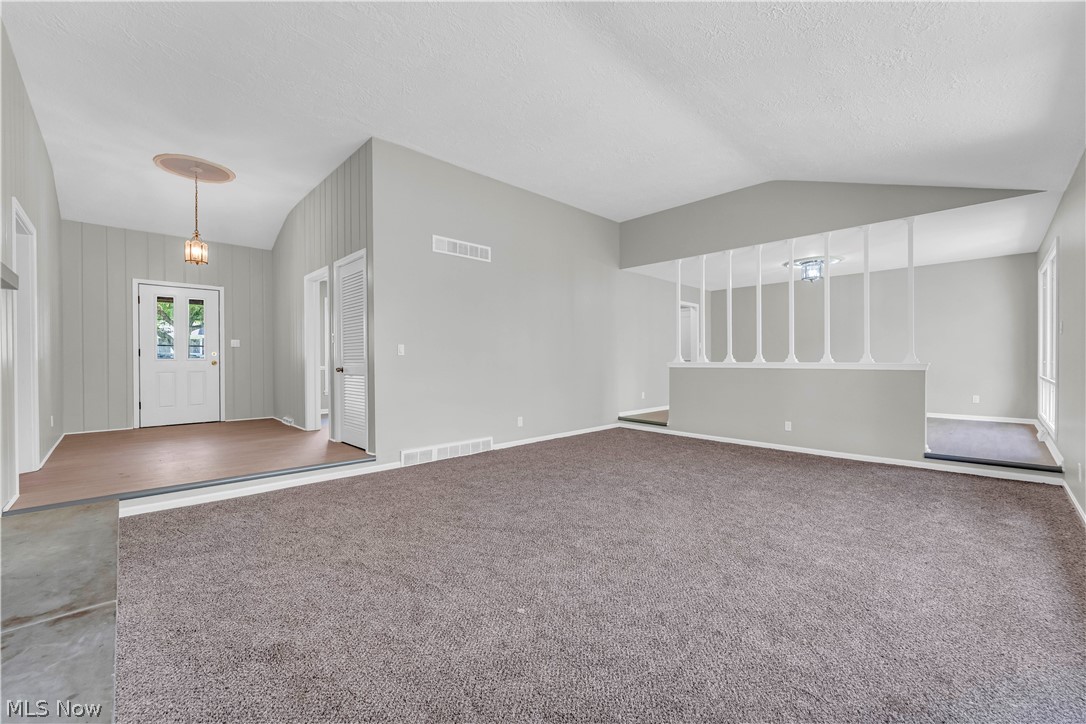 1183 Romayne Drive Akron OH 44313